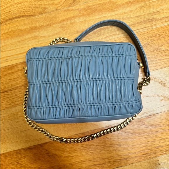 Prada baby blue cross body with gold chain - Picture 2 of 5